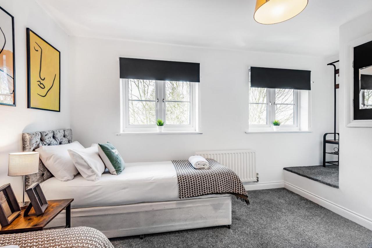 Princess Mews York Bagian luar foto