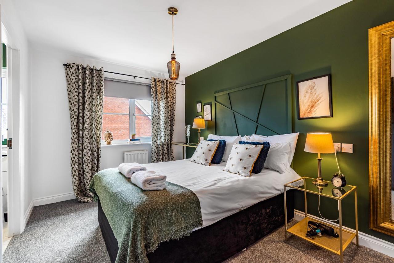 Princess Mews York Bagian luar foto